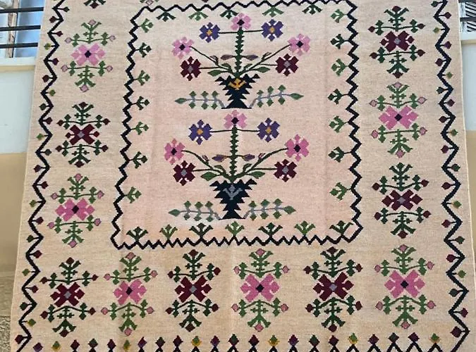 Xenonas Nikia Konukevi